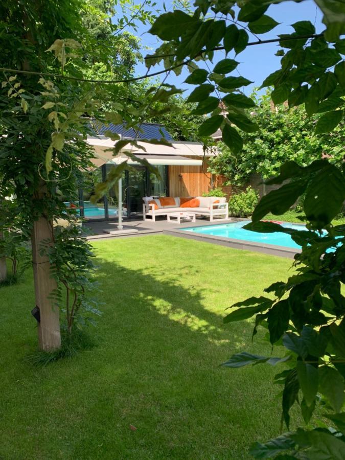 Bed And Breakfast 013 Tilburg Bagian luar foto